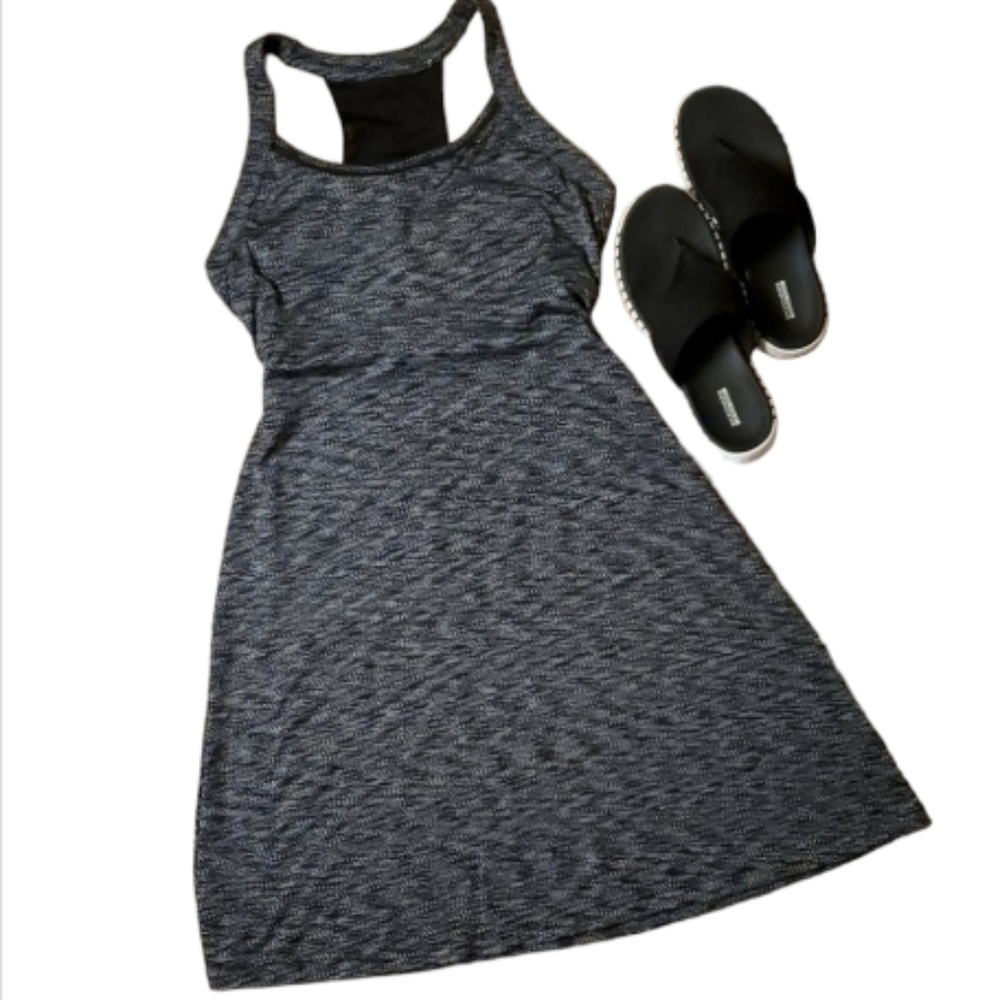 MPG Womans Sleeveless Athletic Metallic Black Racerback Dress‎ Size Medium